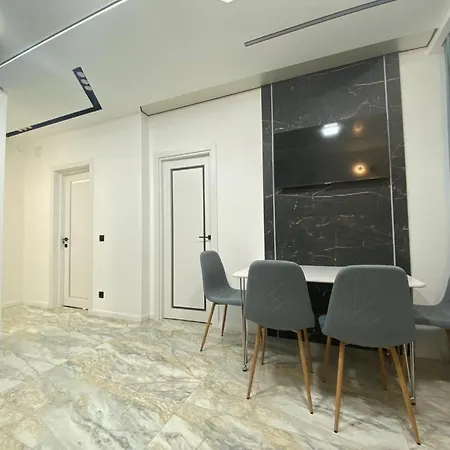 Prospekt 1 Aparthotel Uzhhorod